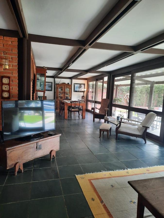 Casa Na Marina Com Piscina Churrasqueira E Pier 瓜鲁雅 外观 照片