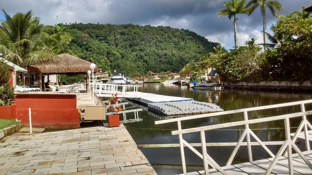 Casa Na Marina Com Piscina Churrasqueira E Pier 瓜鲁雅 外观 照片
